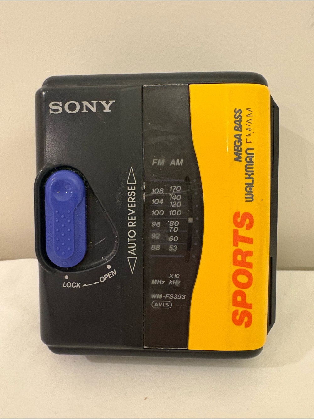 Sony Walkman Sports WM‑FS393 FM/AM Cassette Player – Tested Radio Tape Intested